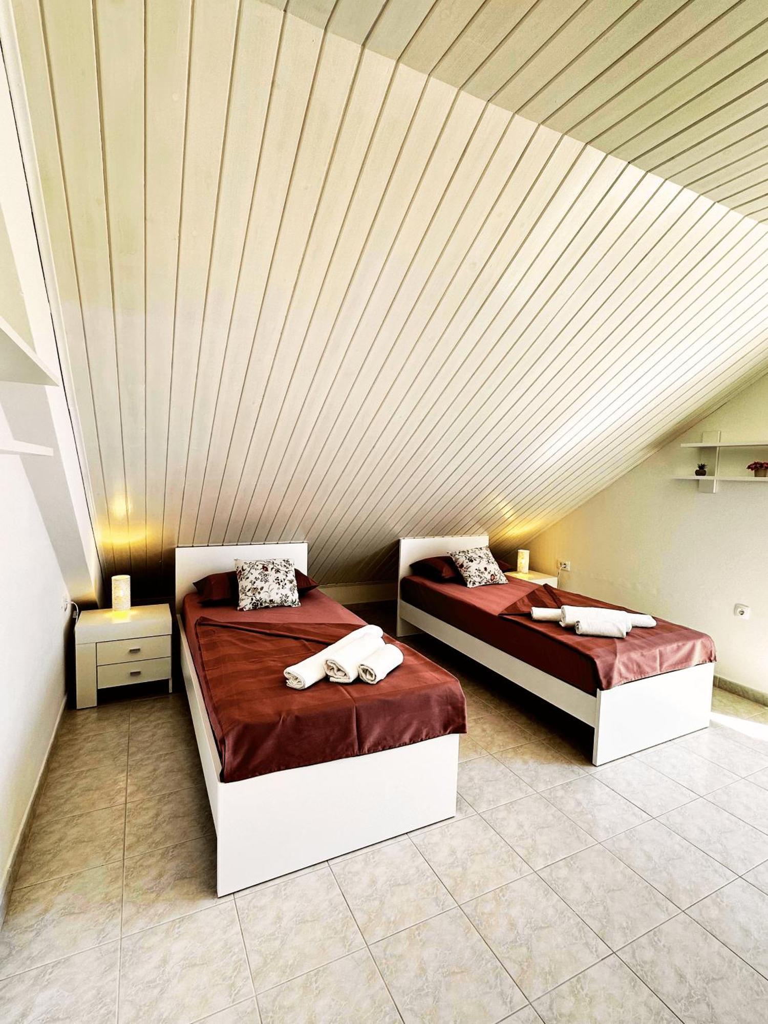 Apartments Vilma Murter Luaran gambar