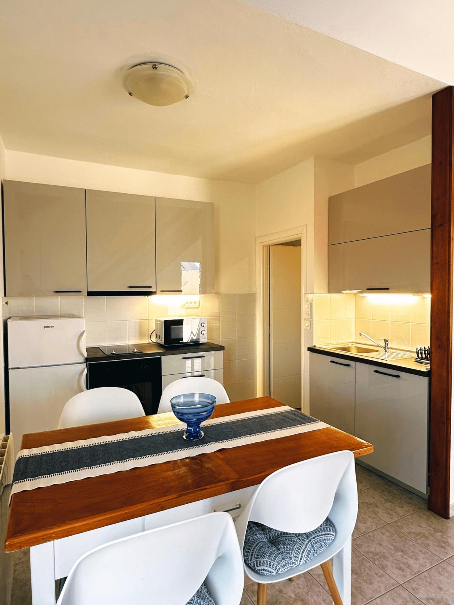 Apartments Vilma Murter Luaran gambar